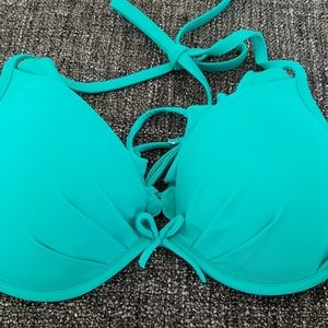 Victoria's secret 34D bikini top